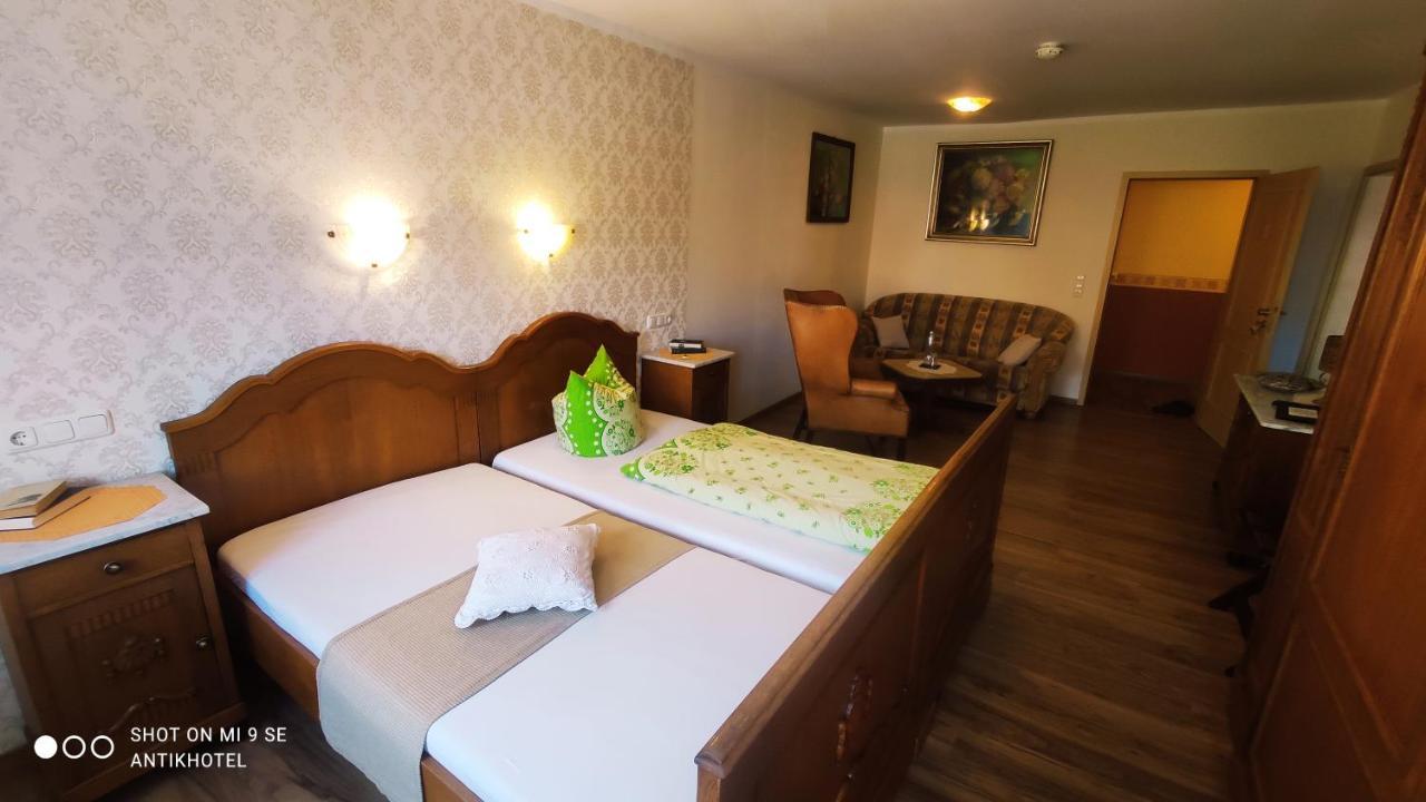 Steinbach am Wald Antikhotel Steinbacher Hof מראה חיצוני תמונה