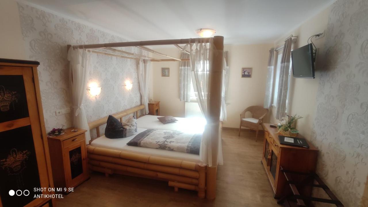 Steinbach am Wald Antikhotel Steinbacher Hof מראה חיצוני תמונה