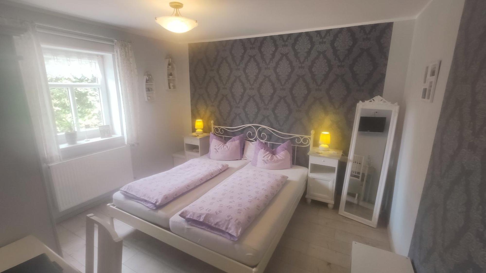 Steinbach am Wald Antikhotel Steinbacher Hof חדר תמונה